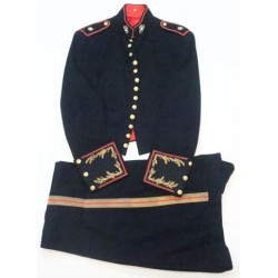 US3633.)VIETNAM WAR ERA USMC LT. COLONEL'S MESS DRESS UNIFORM