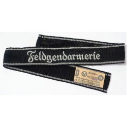 RD3863.)WAFFEN-SS FIELD POLICE OFFICER'S CUFF-TITLE