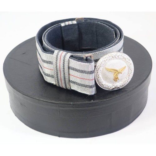 G231.)BOXED LUFTWAFFE OFFICER'S DRESS BROCADE BELT