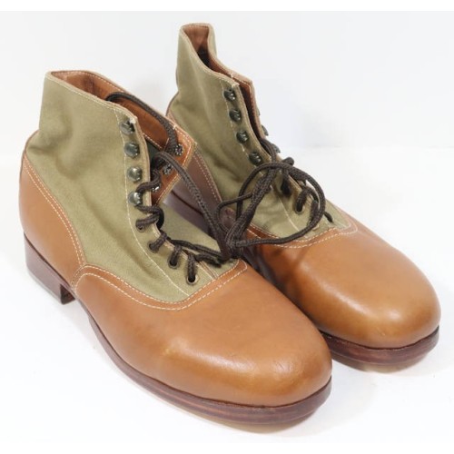 RD379.)3rd RCH GERMAN ARMY TROPICAL SERVICE BOOTS