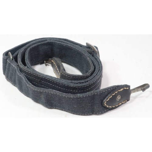 G342.)LUFTWAFFE RATION BAG SHOULDER STRAP