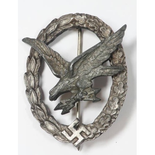 RD214.)LUFTWAFFE WIRELESS OPERATOR/AIR GUNNER'S BADGE