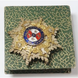 OC443.)BOXED SPANISH WAR CROSS BREAST STAR