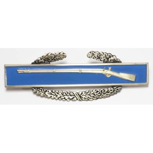 US449.)WWII COMBAT INFANTRY BADGE