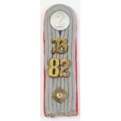 G534.)SINGLE GERMAN ARMY ARTILLERY OFFICER'S SHOULDER BOARD