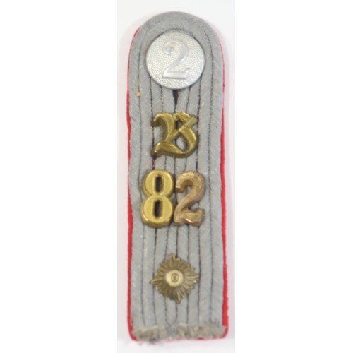 G534.)SINGLE GERMAN ARMY ARTILLERY OFFICER'S SHOULDER BOARD