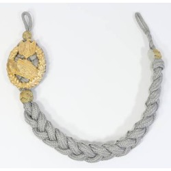 G560.)GERMAN ARMY PANZER MARKSMANSHIP LANYARD