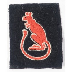 OC573.)SINGLE BRITISH WWII SHOULDER FLASH, 7th ARMORED DIVISION
