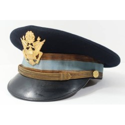 US577.)WORLD WAR TWO US ARMY INFANTRY OFFICER'S DRESS VISOR CAP