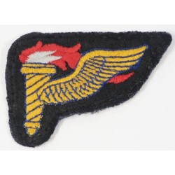 US584.)WWII US ARMY AIRBORNE PATH FINDER'S PATCH