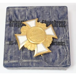 G674.)BOXED PRUSSIAN VETERAN'S LEAGUE HONOR CROSS 1st CLASS