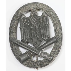 G729.)GENERAL ASSAULT BADGE