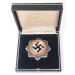 RD596.)CASED GERMAN CROSS IN GOLD