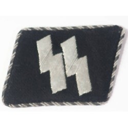 RD590.)SINGLE ALLGEMEINE-SS OFFICER'S COLLAR TAB
