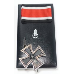 RD610.)CASED 1939 KNIGHT'S CROSS