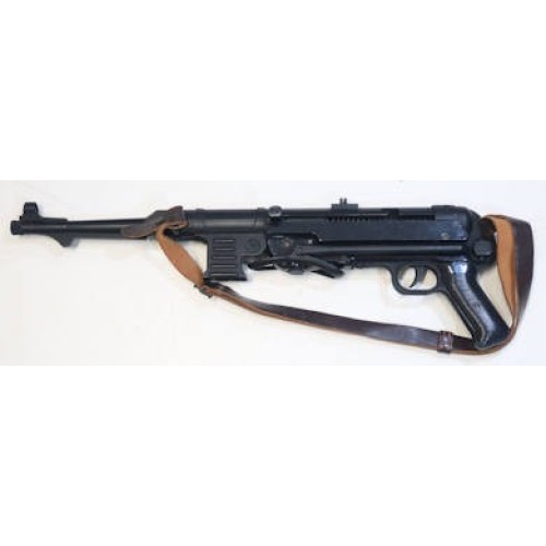 RD615.)GERMAN WWII MP40, OLD REPLICA 'NON-GUN'