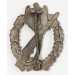 RD771.)INFANTRY ASSAULT BADGE IN SILVER