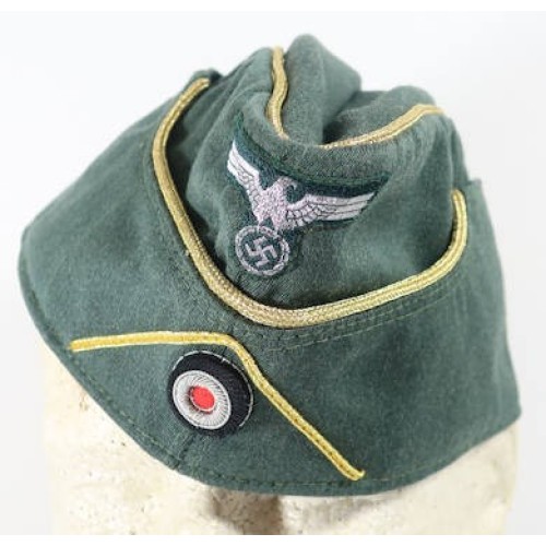 RD752.)GERMAN ARMY GENERAL OFFICER'S OVERESEAS CAP