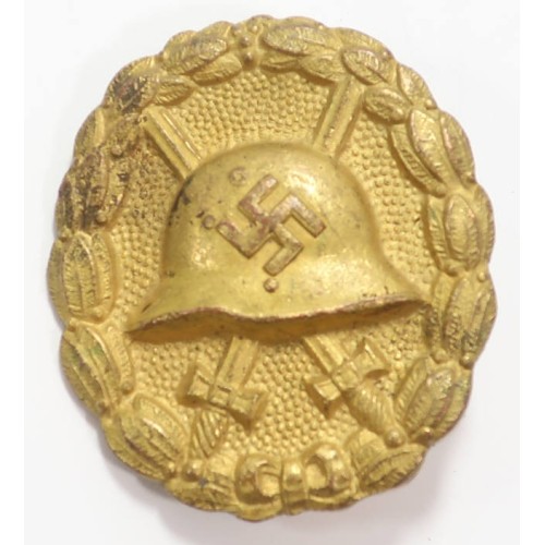 RD927.)1936 SPANISH TYPE WOUND BADGE IN GOLD