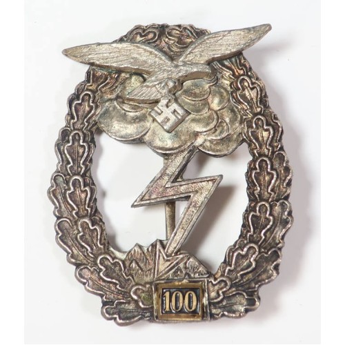 RD999.)LUFTWAFFE NUMBERED GROUND ASSAULT BADGE FOR 100 ENGAGEMENTS