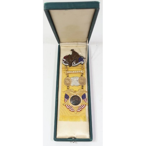 US115.)CASED 1905 GAR 39th ENCAMPMENT MEDAL