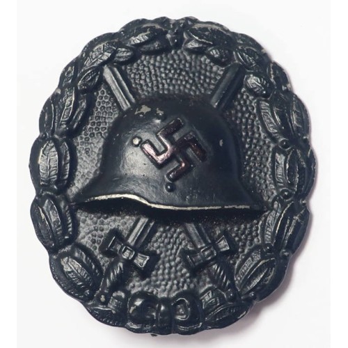 RD573.)1936 SPANISH WOUND BADGE IN BLACK