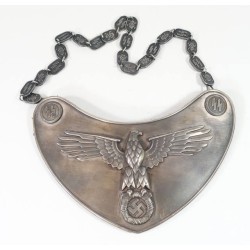 RD590.)SS STANDARD BEARER'S BREAST SHIELD