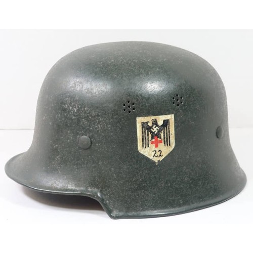 RD599.)GERMAN RED CROSS CIVILIAN STYLE STEEL HELMET