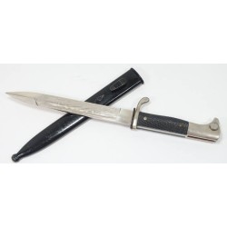 G535.)GERMAN ARMY K98 DRESS BAYONET WITH ETCHED BLADE
