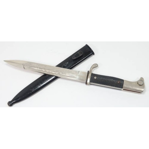 G535.)GERMAN ARMY K98 DRESS BAYONET WITH ETCHED BLADE