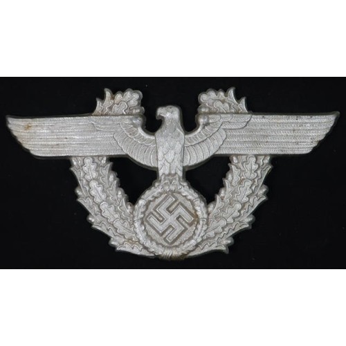 G552.)POLICE DRESS CARTRIDGE BOX EAGLE PLATE