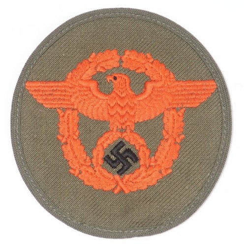 G556.)GERMAN ARMY MILITARY POLICE SLEEVE EAGLE, TROPICAL