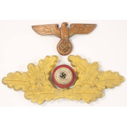 G570.)NSDAP POLITICAL LEADER'S VISOR CAP WREATH AND EAGLE