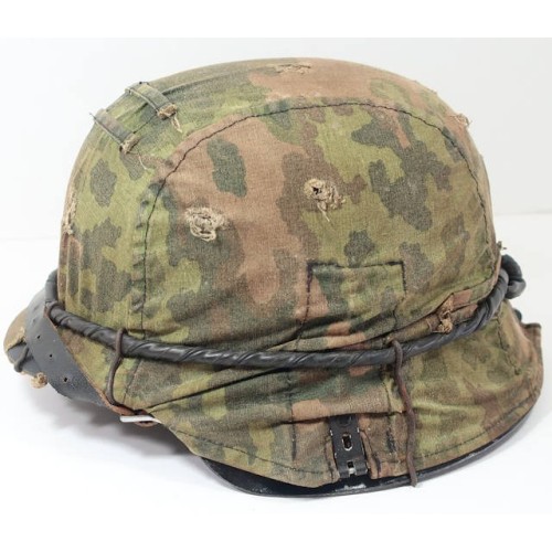 RD671.)WAFFEN-SS M42 STEEL HELMET WITH CAMOUFLAGE COVER