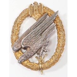 RD688.)GERMAN ARMY PARATROOPER'S BADGE, ENGRAVED AND '800' MARKED