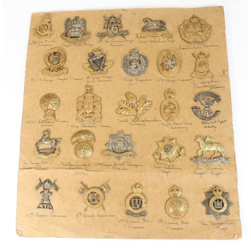 OC720.)COLLECTION OF TWENTY-FIVE (25) WWI BRITISH CAP BADGES OC720.)COLLECTION OF TWENTY-FIVE (25) WWI BRITISH CAP BADGES