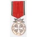 G774.)CASED EAGLE ORDER SERVICE MEDAL IN SILVER WITH SWORDS