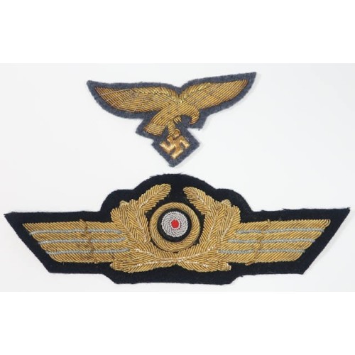 RD869.)LUFTWAFFE GENERAL OFFICER'S VISOR CAP EAGLE/WREATH SET