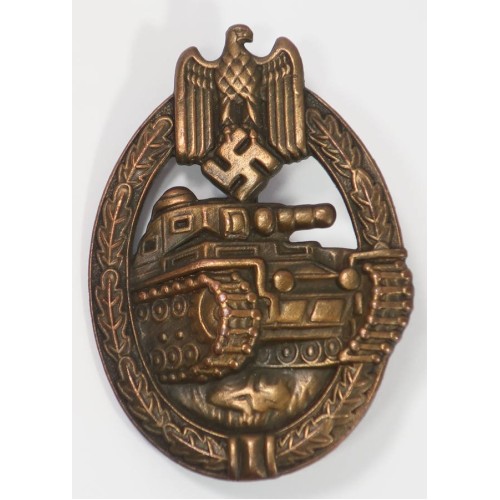 RD876.)PANZER ASSAULT BADGE IN BRONZE