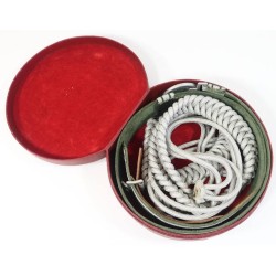 G919.)GERMAN ARMY OFFICER'S DRESS BROCADE BELT AND SHOULDER CORD