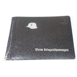 G1041.)WWII GERMAN INFANTRYMAN'S PHOTOGRAPH ALBUM, KILLED-IN-ACTION