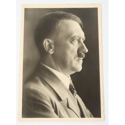 G1045.)HOFFMANN STUDIO PORTRAIT PHOTO, AH