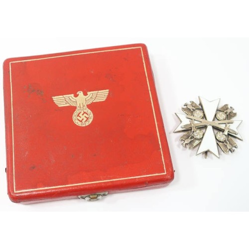 G1060.)CASED EAGLE ORDER BREAST BADGE WITH SWORDS G1060.)CASED EAGLE ORDER BREAST BADGE WITH SWORDS