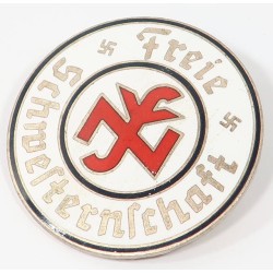 G1064.)NSDAP SOCIAL WELFARE SISTERHOOD ENAMEL NURSE'S BADGE