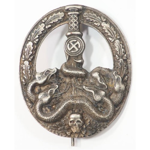 RD1082.)ANTI-PARTISAN BADGE IN SILVER RD1082.)ANTI-PARTISAN BADGE IN SILVER