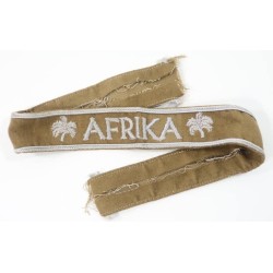 RD1077.)AFRIKA CAMPAIGN CUFF-TITLE