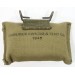 US1019.)WWII US ARMY FIELD DRESSING AND POUCH